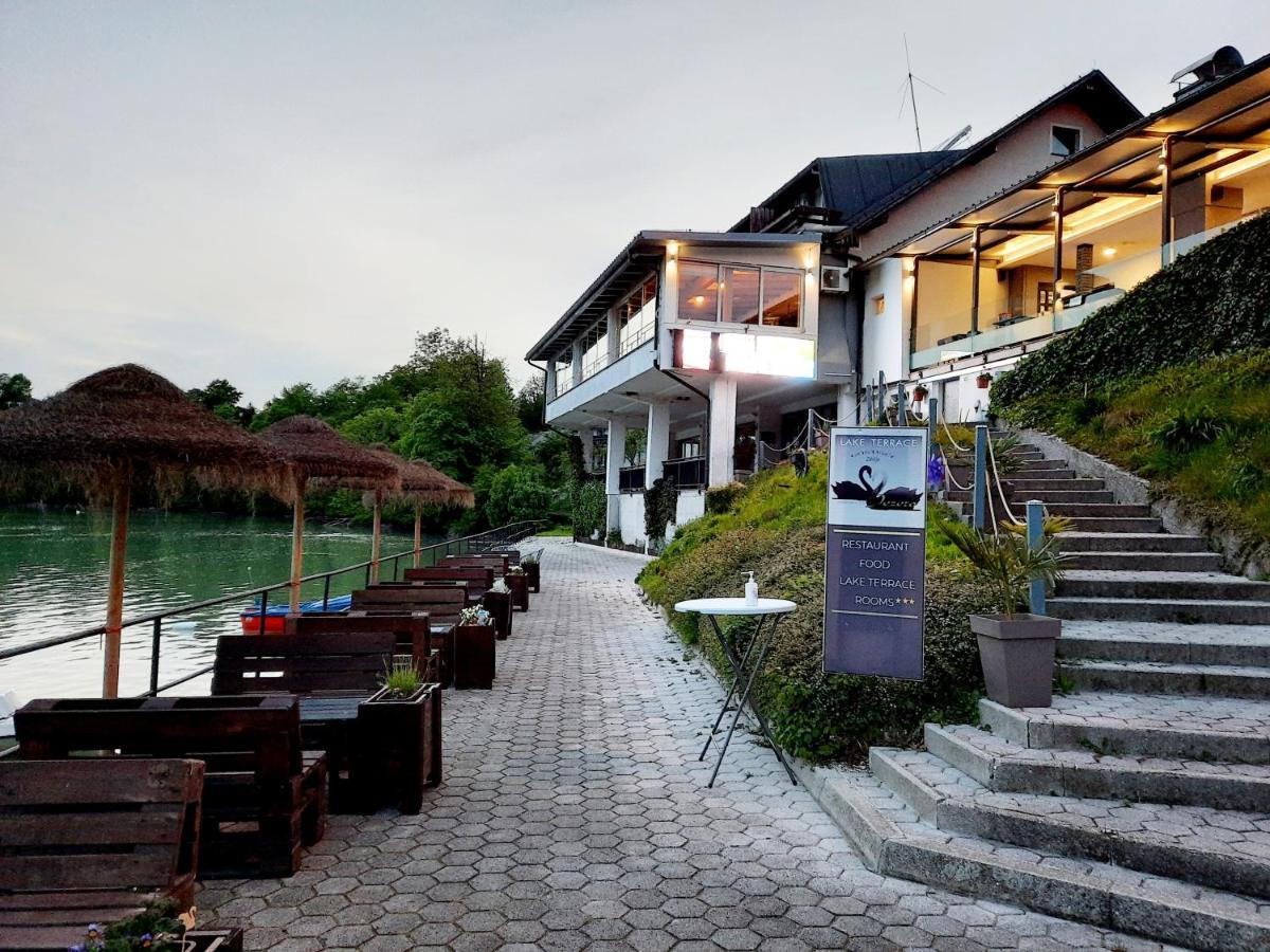 Bed and Breakfast Gostisce Jezero Medvode Exterior foto