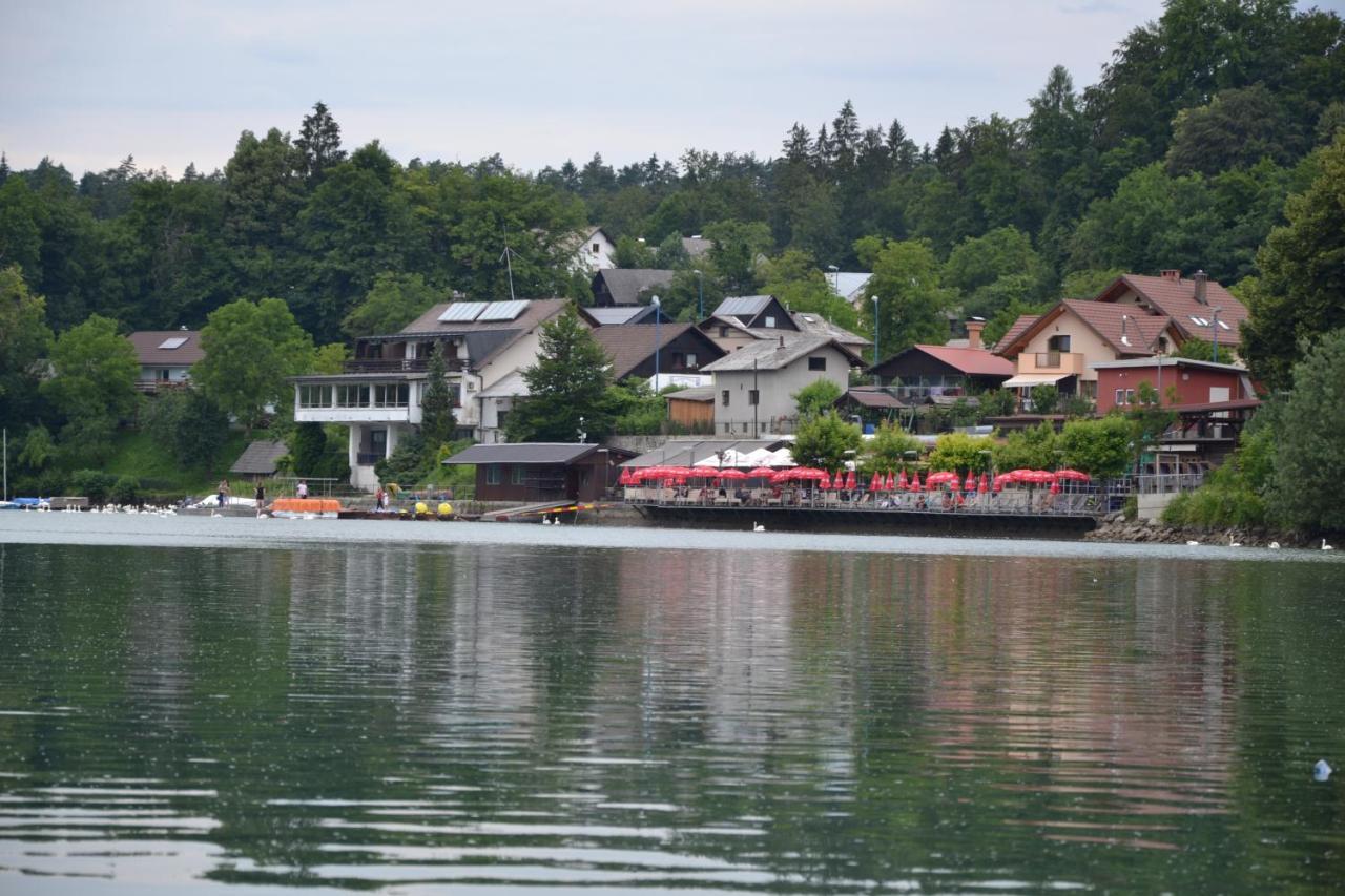 Bed and Breakfast Gostisce Jezero Medvode Exterior foto